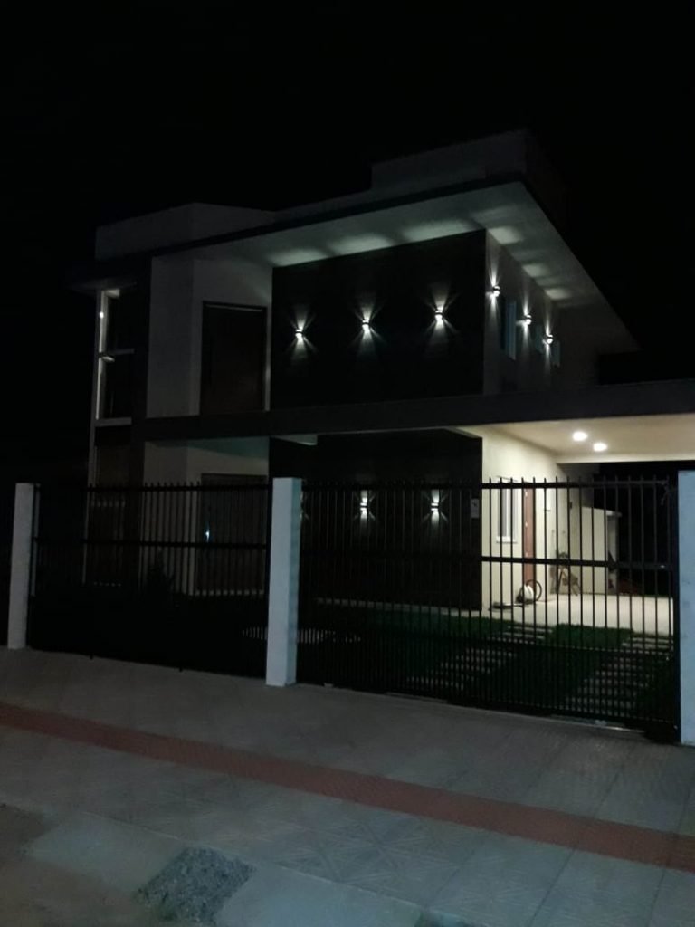 Casa em Garopaba com 3 dormitórios em Loteamento familiar! Casa em Garopaba com 3 dormitórios em Loteamento familiar!