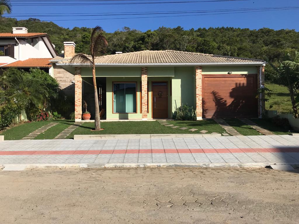 Casa a venda em Garopaba no Bairro Panorâmico em Garopaba/SC