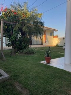 Casa de alto padrão à venda em Garopaba no bairro Village (360m²)