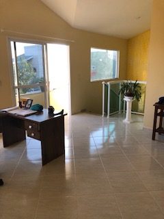 Casa de alto padrão à venda em Garopaba no bairro Village (360m²)