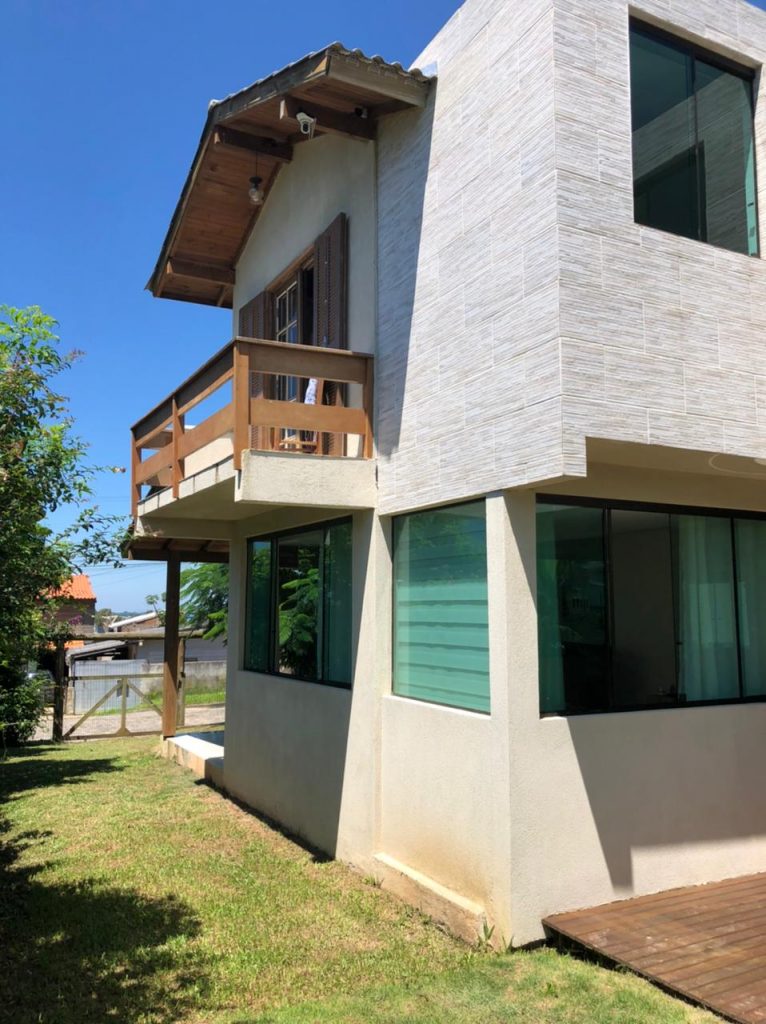 Village: Casa à venda em Garopaba (360m²)