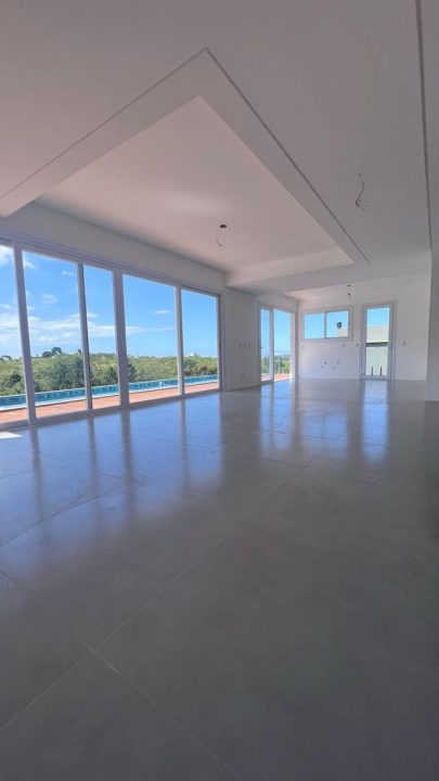 Casa em condominio em Garopaba com vista mar!