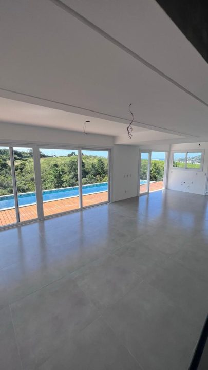 Casa em Garopaba com vista para o mar! (280m²)