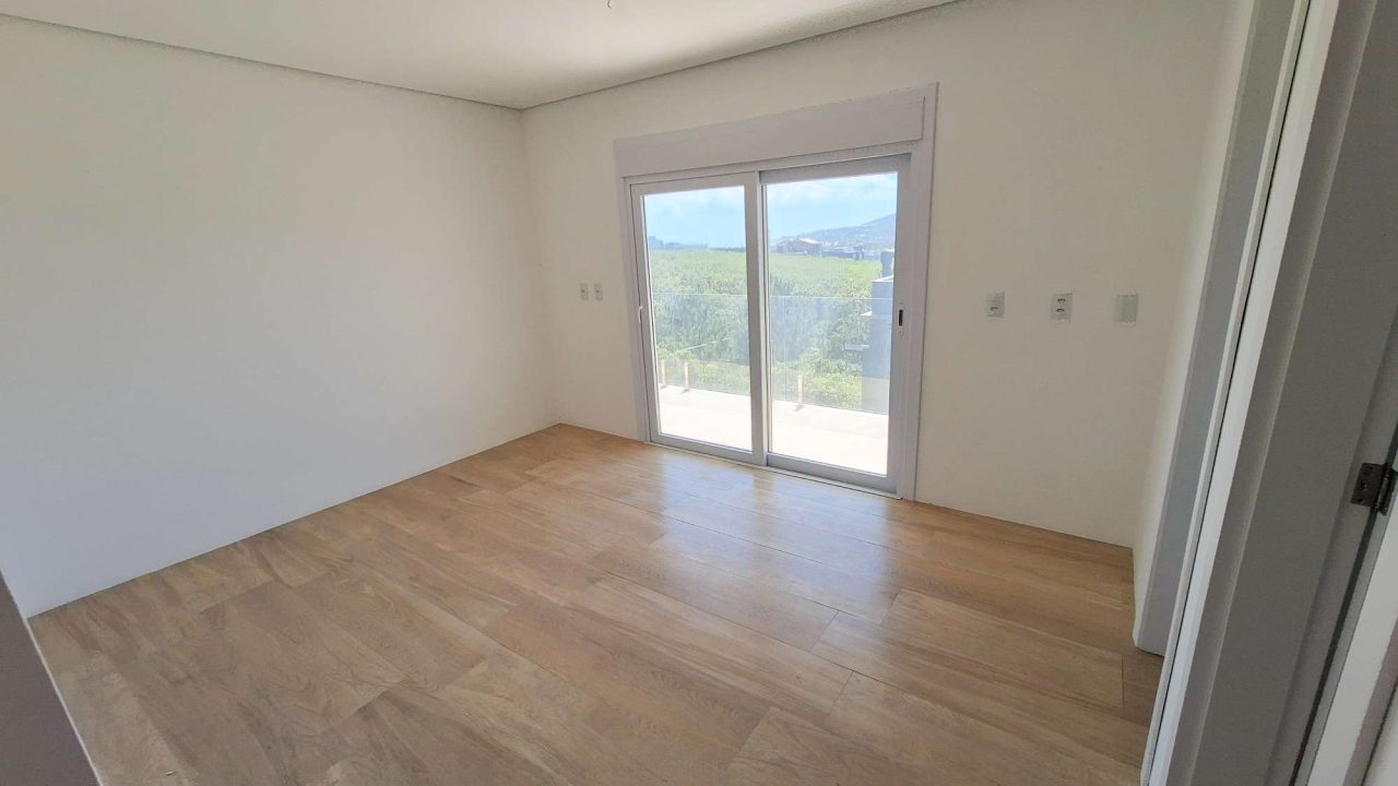 Casa em Garopaba com vista mar á venda! Casa em Garopaba com vista mar á venda!