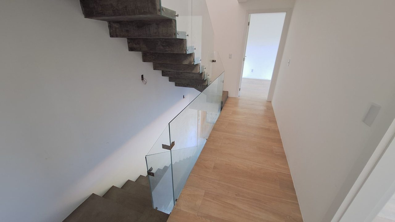 Casa em Garopaba com vista mar á venda! Casa em Garopaba com vista mar á venda!