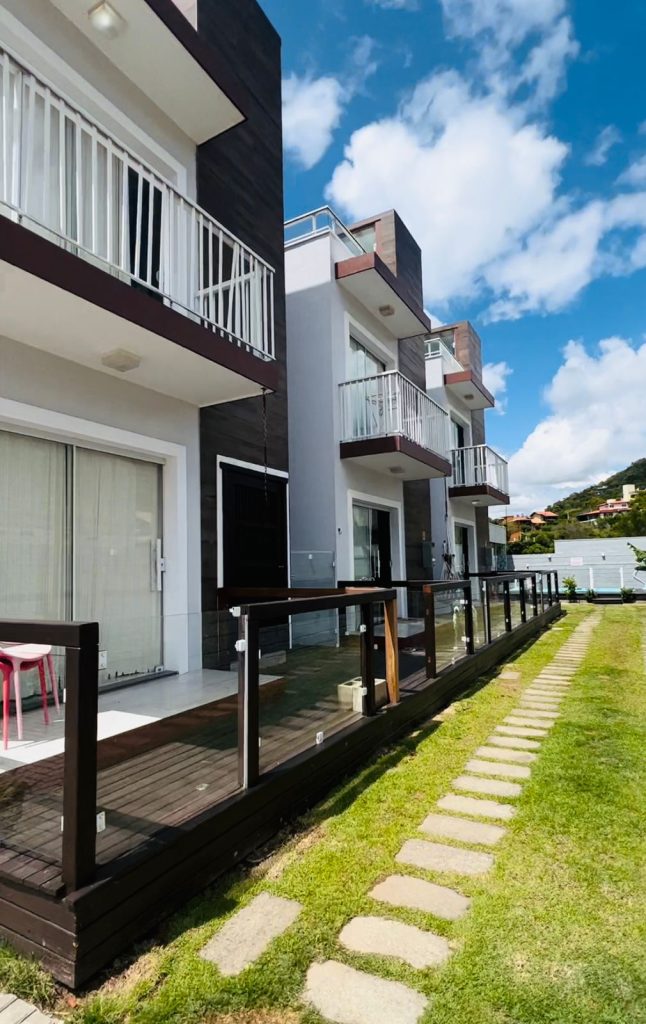 Casa perto da praia em Garopaba em condomínio!