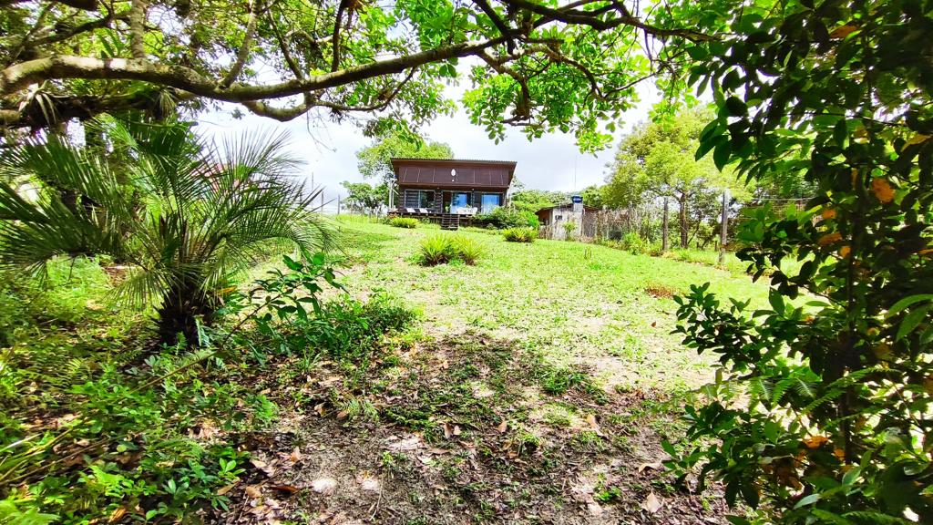 Casa pequena beira da lagoa em Imbituba, SC!