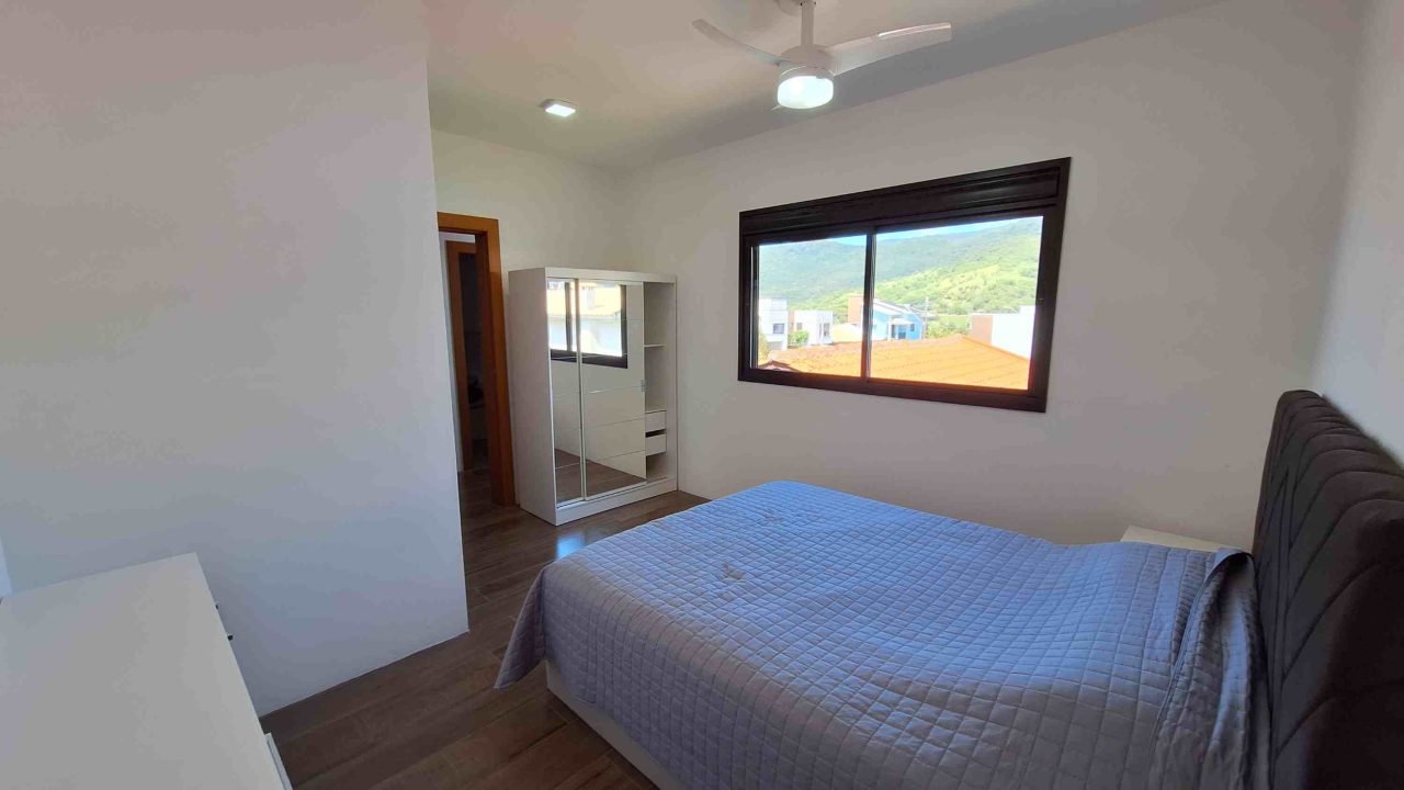 Construtora em Garopaba: Casa com 3 suítes!