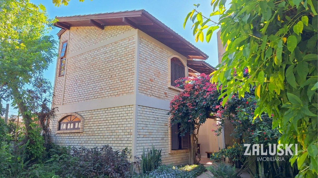 Aluguel de Temporada em Garopaba – Sua Casa na Praia!