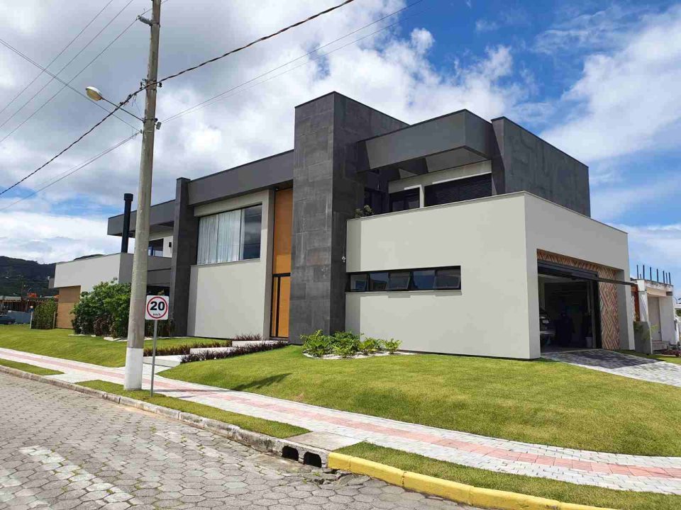 Casa de Alto padrão em Garopaba com 460m²