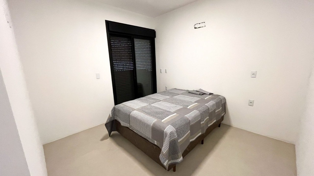 Casa à venda em Garopaba – Com piscina e perto do mar!