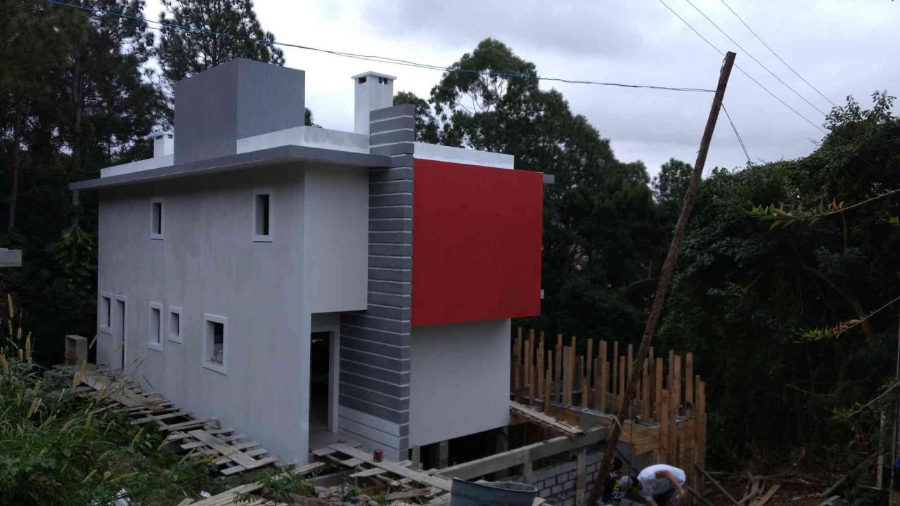 Construtora em Garopaba: Casa na Praia do Silveira