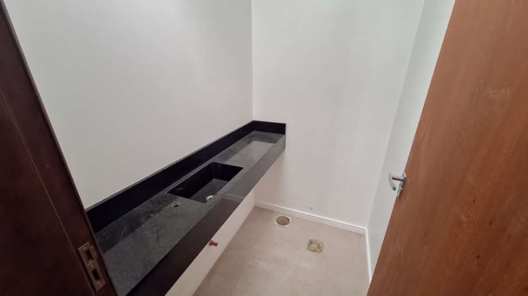 Casa à venda em condomínio fechado – Garopaba Casa à venda em condomínio fechado – Garopaba
