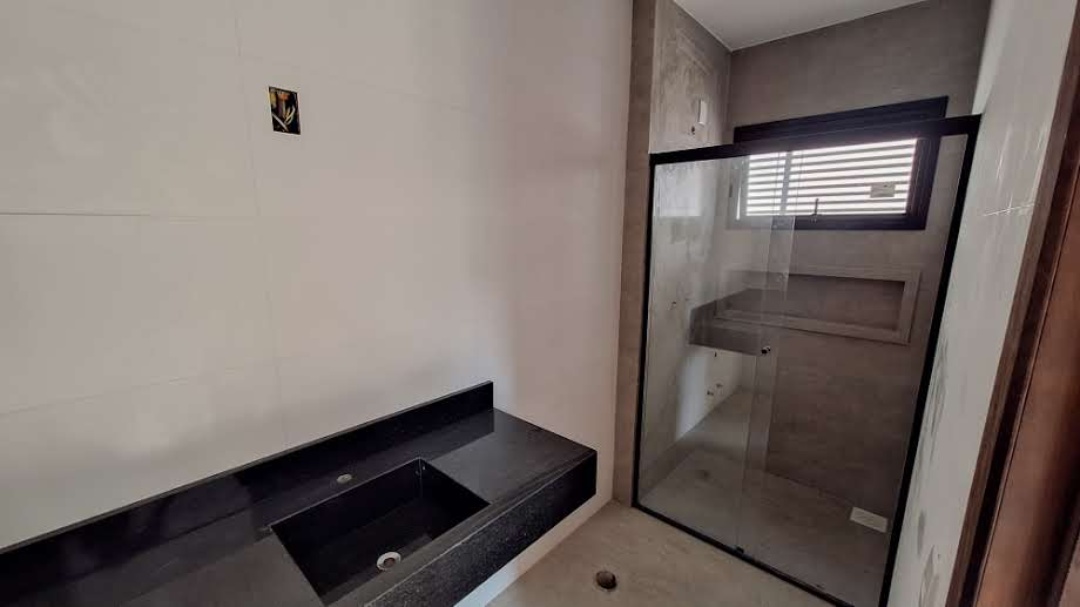 Casa à venda em condomínio fechado – Garopaba Casa à venda em condomínio fechado – Garopaba