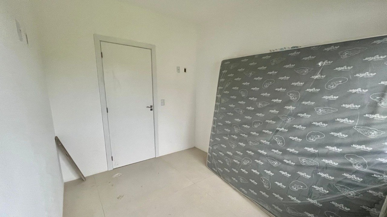 Casa à venda em Garopaba – Com piscina e perto do mar!