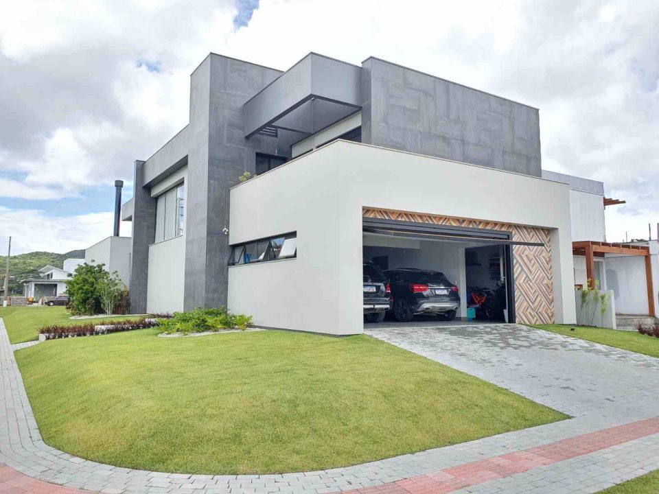 Casa de Alto padrão em Garopaba com 460m²