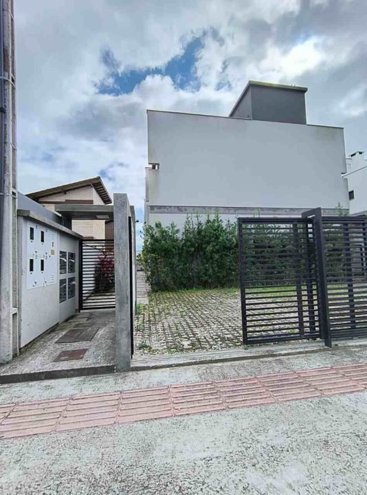 Casa à venda em Garopaba – Condomínio La Ville Casa à venda em Garopaba – Condomínio La Ville