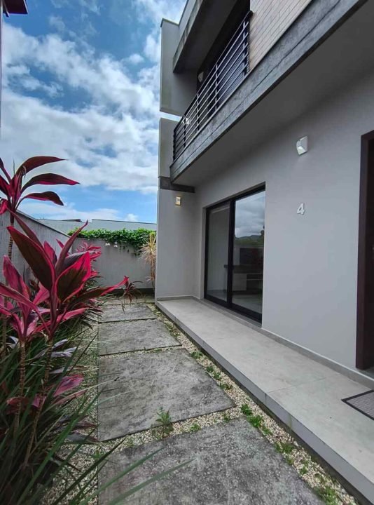 Casa à venda em Garopaba – Condomínio La Ville Casa à venda em Garopaba – Condomínio La Ville