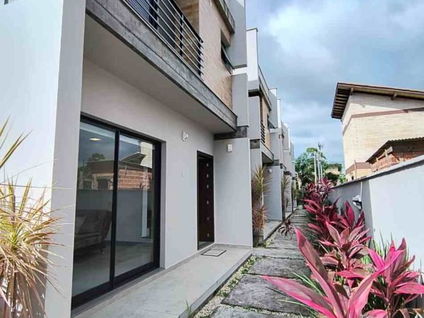 Casa à venda em Garopaba – Condomínio La Ville
