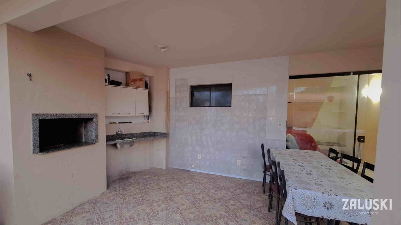 Casas á venda no Centro de Garopaba – SC Casas á venda no Centro de Garopaba – SC