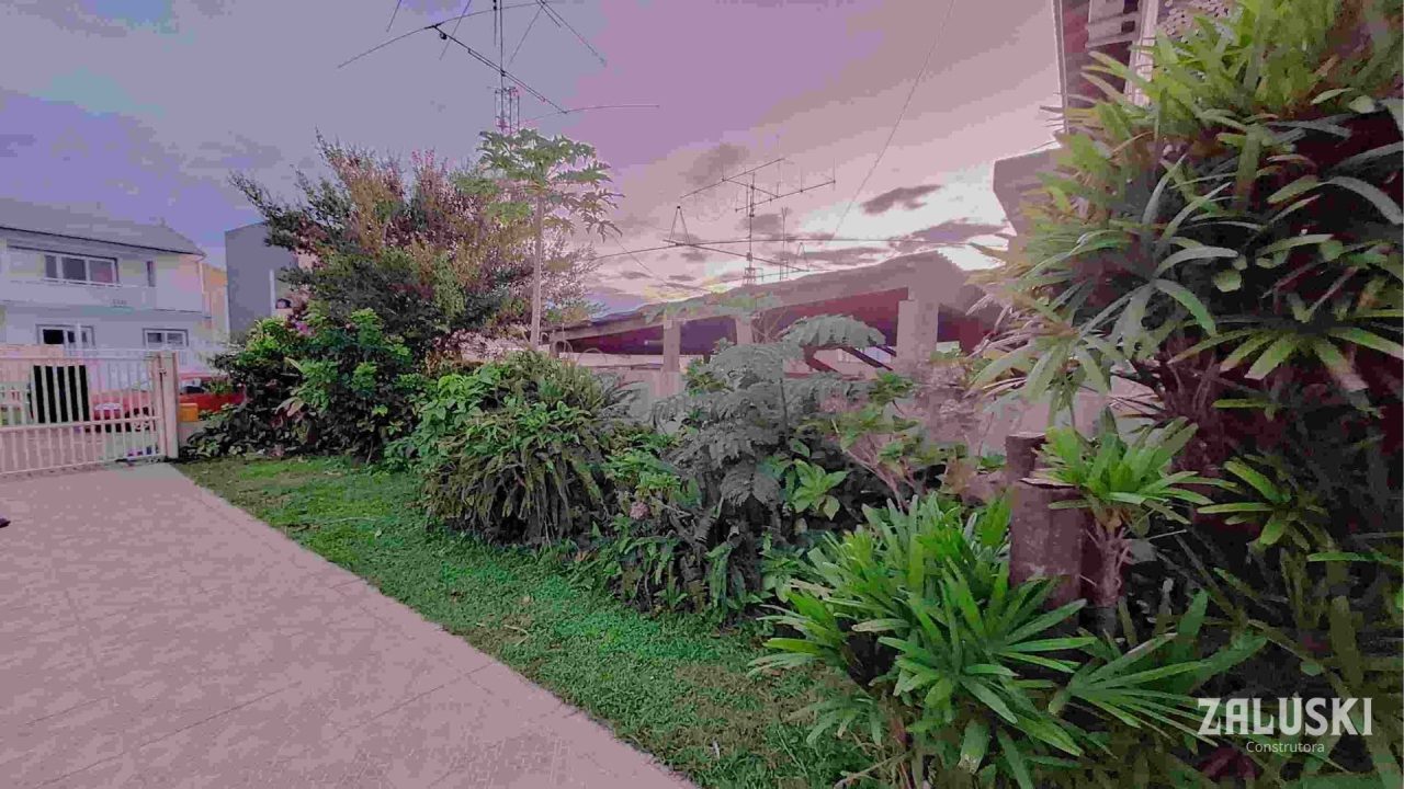 Casas á venda no Centro de Garopaba – SC Casas á venda no Centro de Garopaba – SC