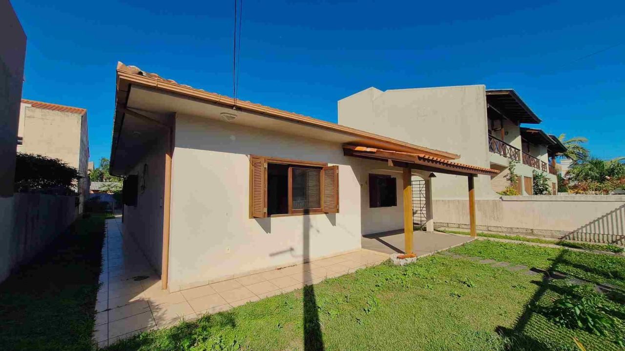 Oportunidade para Investidores no Centro de Garopaba Oportunidade para Investidores no Centro de Garopaba