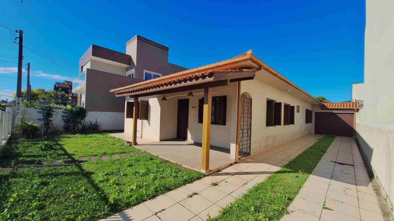 Oportunidade para Investidores no Centro de Garopaba Oportunidade para Investidores no Centro de Garopaba