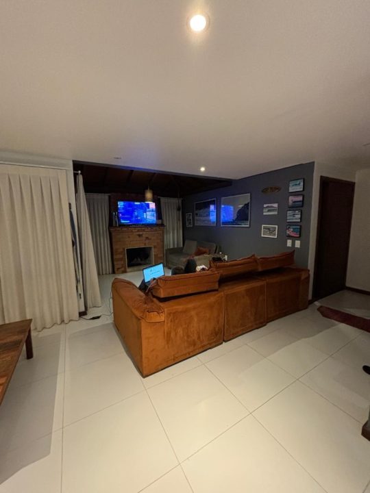 Casa à venda em Garopaba – Loteamento Pedra Branca Casa à venda em Garopaba – Loteamento Pedra Branca