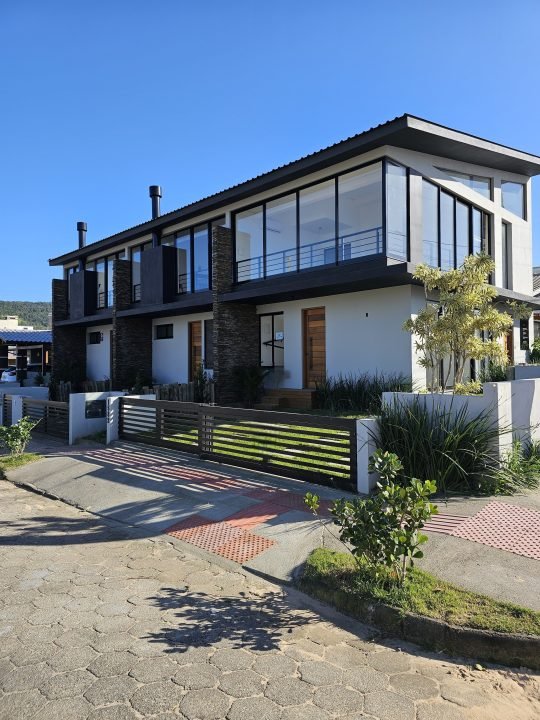 Construtora Prédio Comercial e Residencial em Garopaba Construtora Prédio Comercial e Residencial em Garopaba