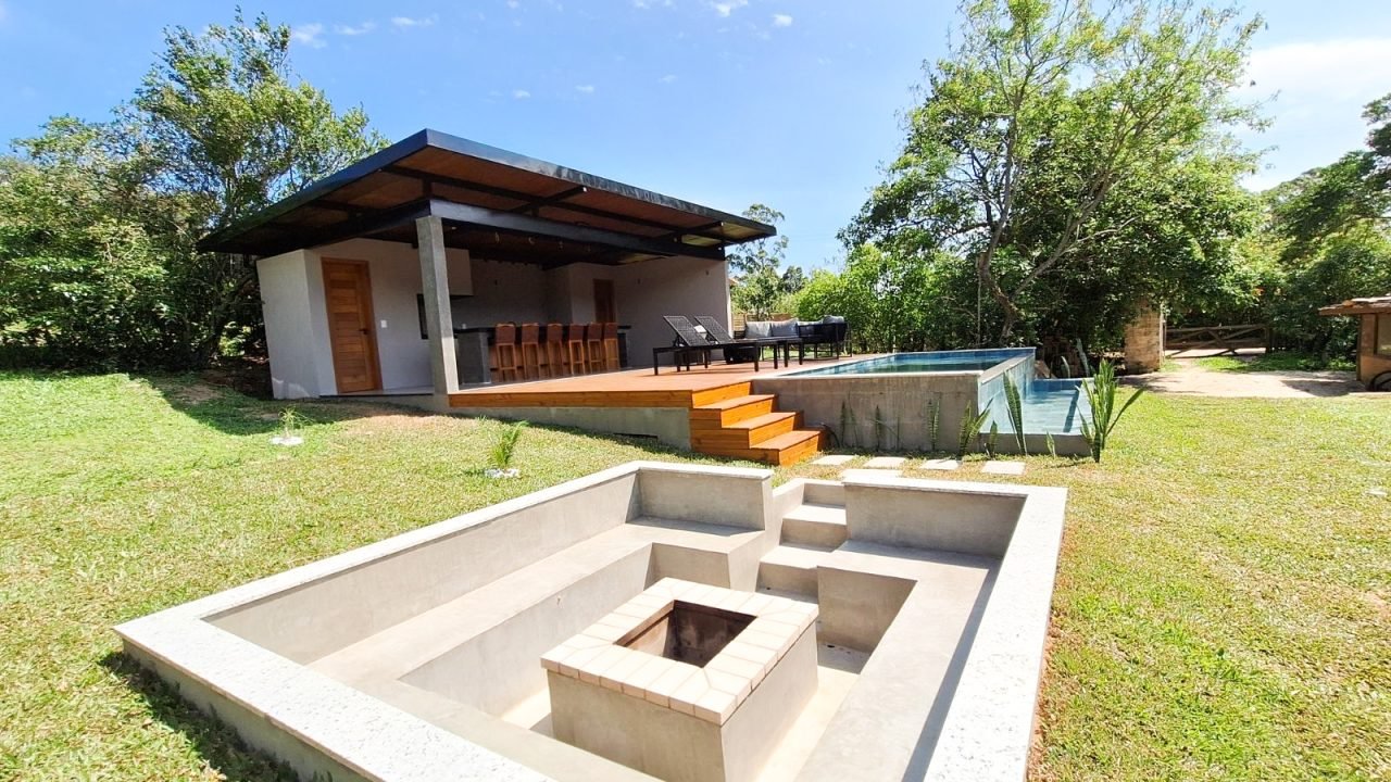 Espaço Gourmet com piscina de Alto Padrão