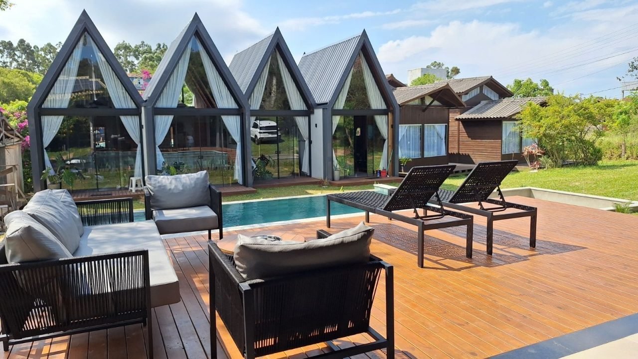 Espaço Gourmet com piscina de Alto Padrão