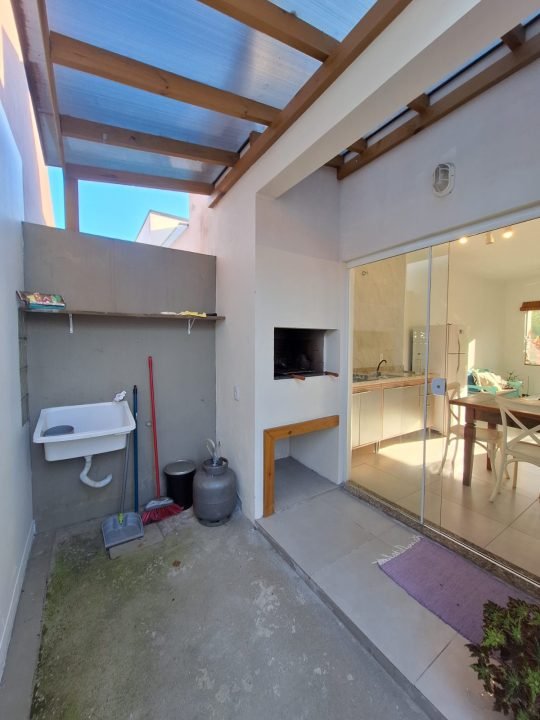 Sobrado à Venda no Village Garopaba | 2 Quartos