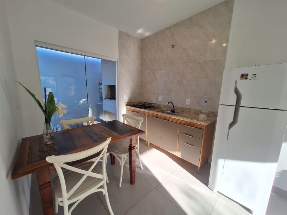 Sobrado à Venda no Village Garopaba | 2 Quartos