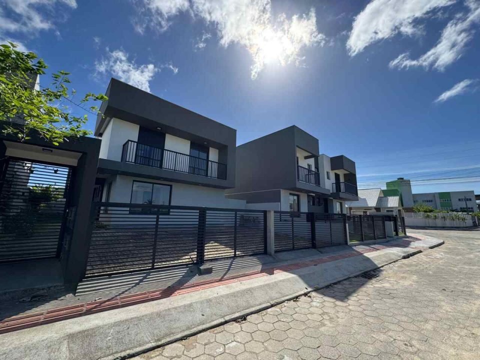 Casa à Venda no Campo Duna Garopaba: 3 Marias Residencial 