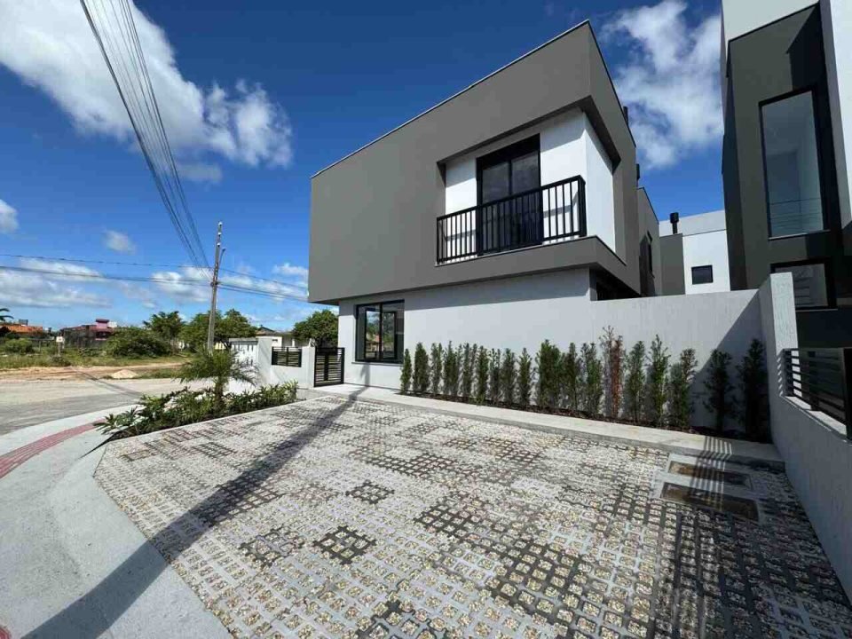 Casa à Venda no Campo Duna Garopaba: 3 Marias Residencial 