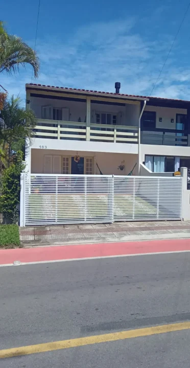 Casa 3 Quartos à venda em Garopaba