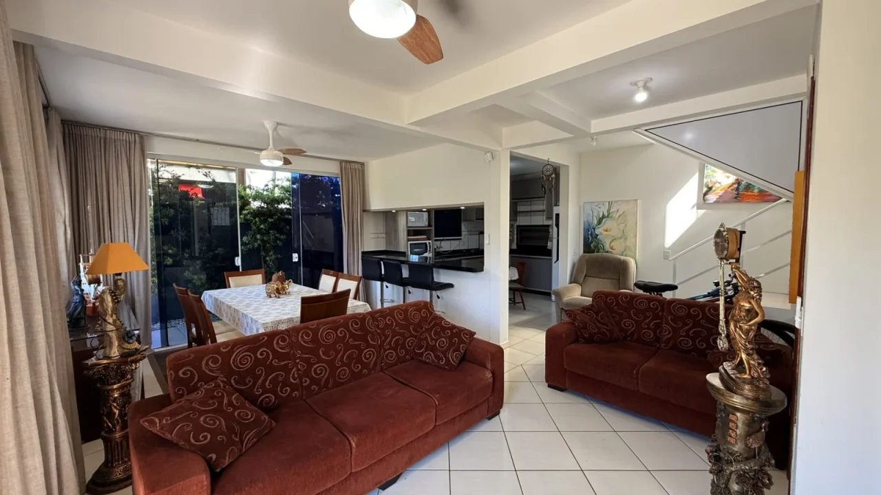 Casa 3 Quartos  à venda no Ambrósio, Garopaba