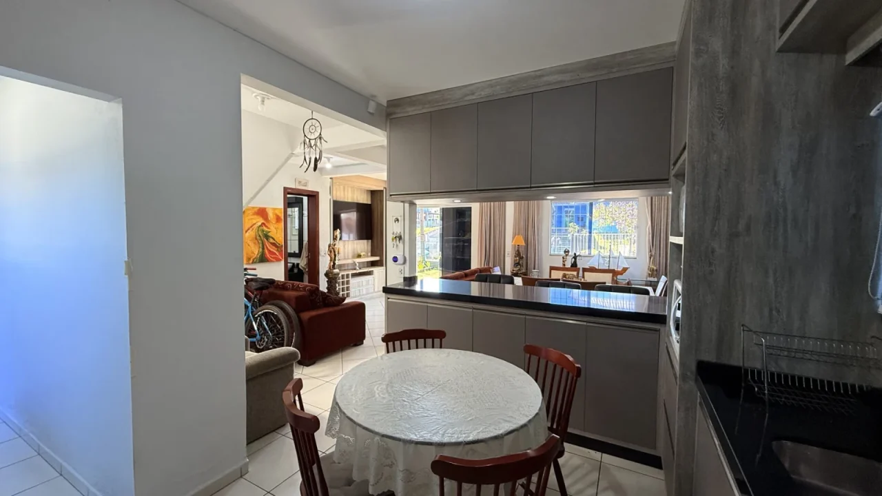 Casa 3 Quartos  à venda no Ambrósio, Garopaba