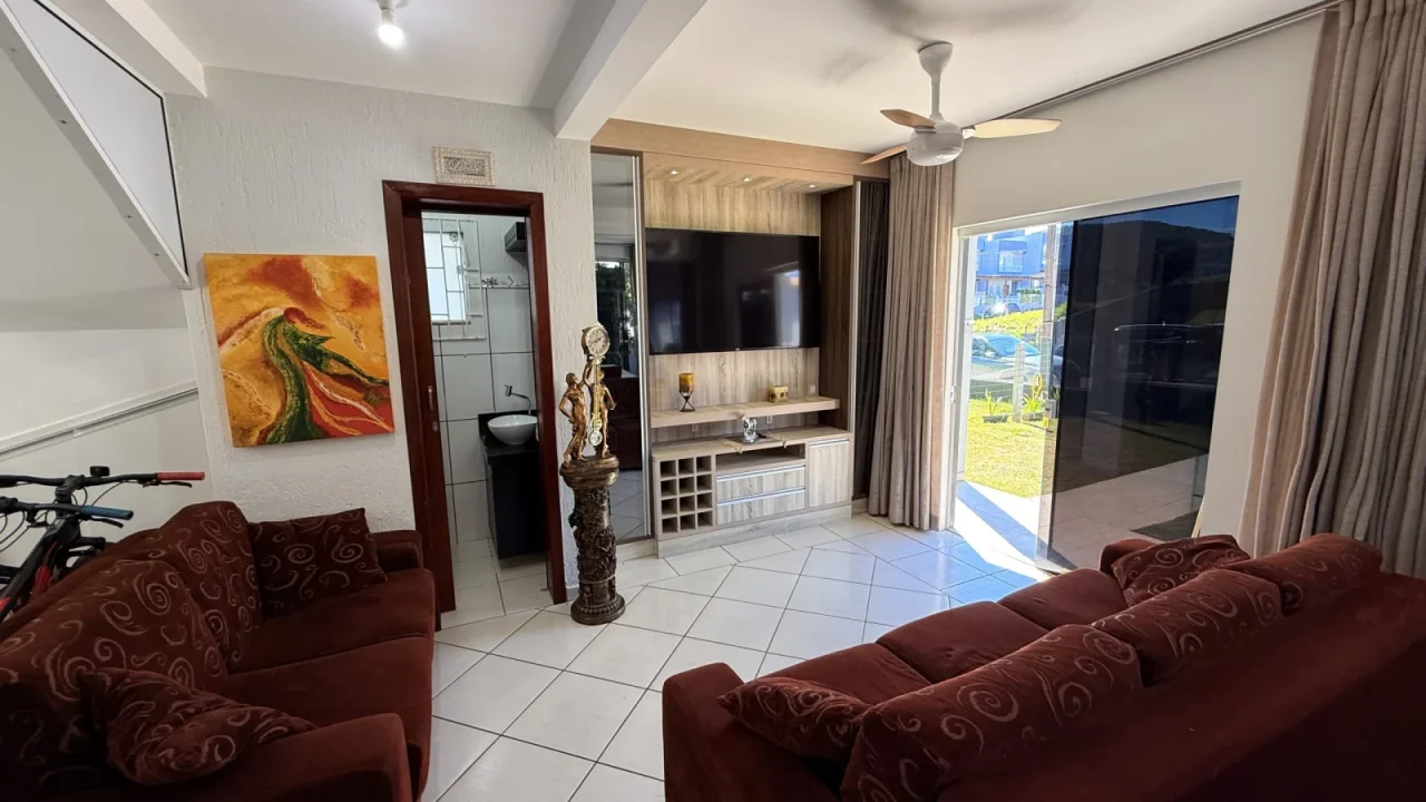 Casa 3 Quartos  à venda no Ambrósio, Garopaba