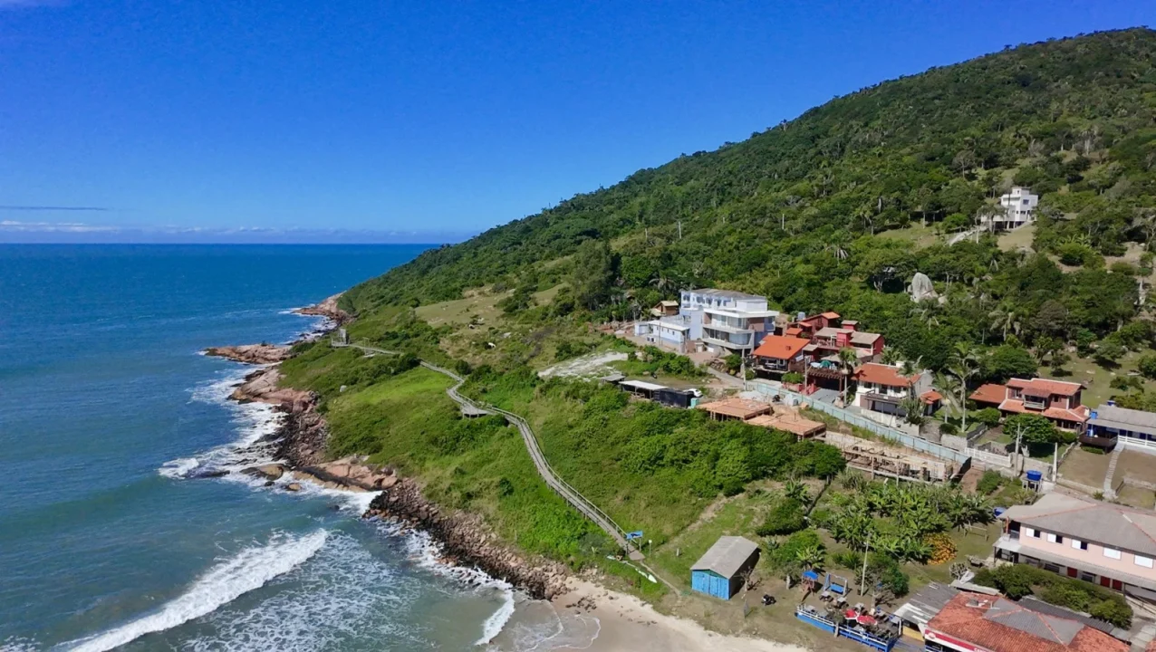 Apartamento à venda no Vista das Baleias, Praia da Gamboa, Garopaba